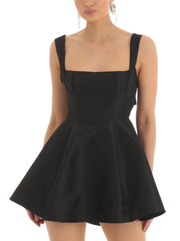 Solid Backless Bow Mini Dress-3