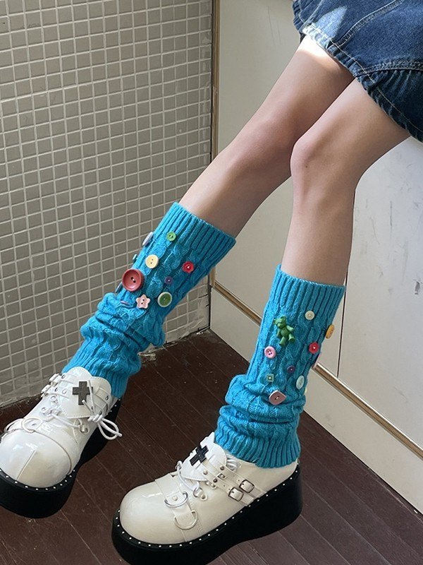 Button Embellished Cable Knit Leg Warmer-2